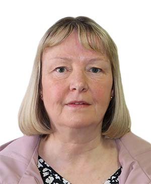 Lesley<br>Gay